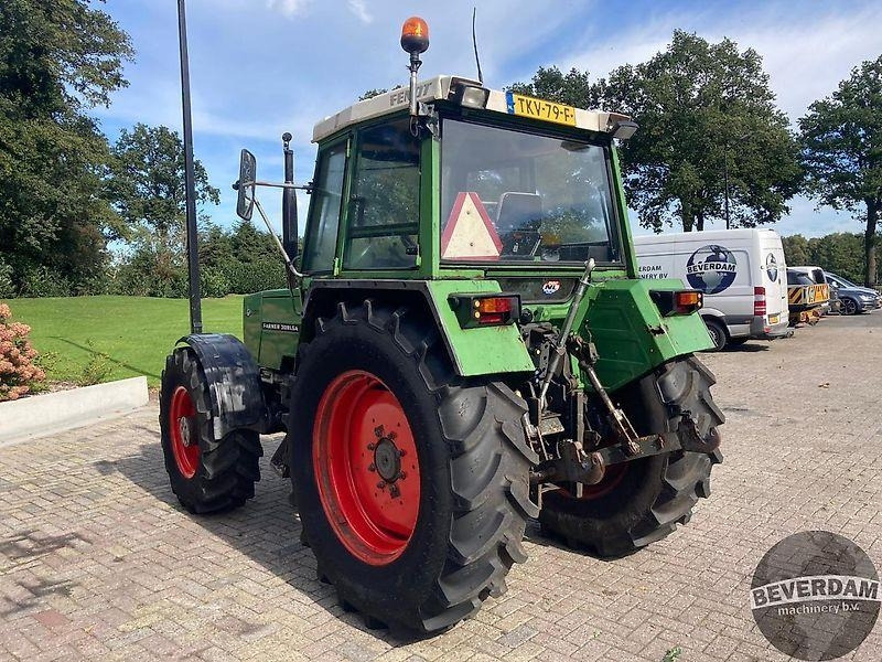 Fendt 308LSA Turbomatik - Traktor: bilde 4 Fendt 308LSA Turbomatik - Traktor: bilde 4