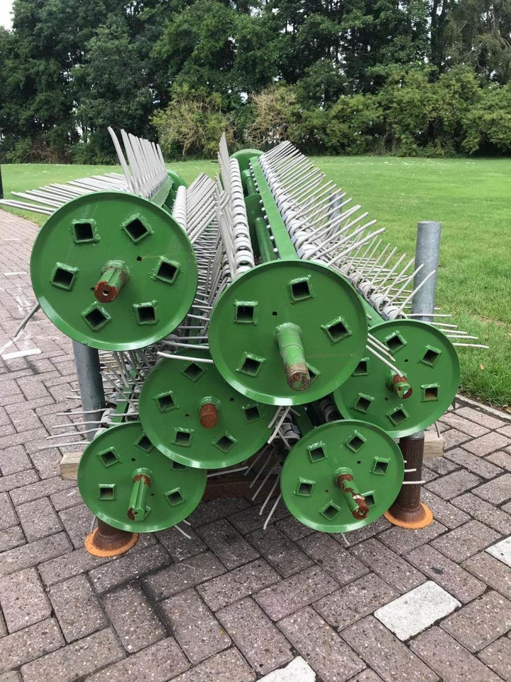 Krone Pick-up nieuw zonder beugels - Tilbehør for forhøster: bilde 3 Krone Pick-up nieuw zonder beugels - Tilbehør for forhøster: bilde 3