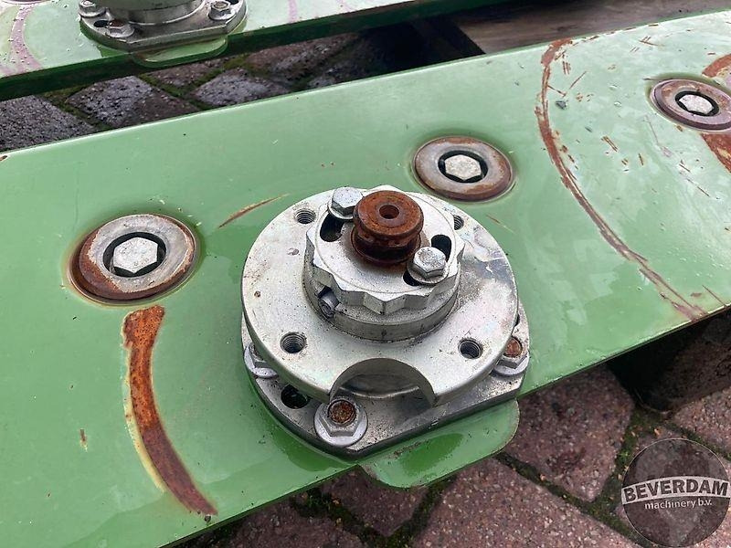 Krone maaibalken B1050CV Collect - Slåmaskin: bilde 4 Krone maaibalken B1050CV Collect - Slåmaskin: bilde 4