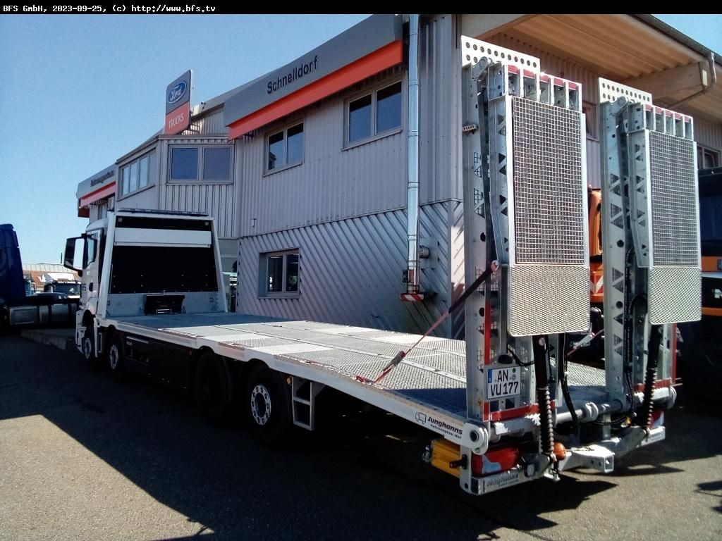 MAN TGS (TG3) 35.430 8x2-6 BL CH Plattform Aufbau mi - Bergingsbil: bilde 2 MAN TGS (TG3) 35.430 8x2-6 BL CH Plattform Aufbau mi - Bergingsbil: bilde 2