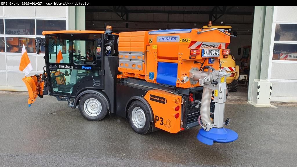 Pony P3.0 Pony P3.0 - Feiebil: bilde 2 Pony P3.0 Pony P3.0 - Feiebil: bilde 2