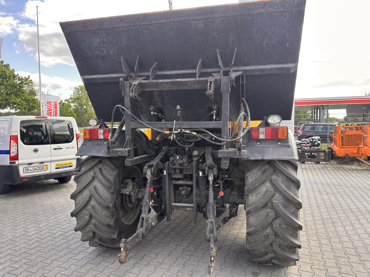 JCB FASTRAC 3230 - Traktor: bilde 4 JCB FASTRAC 3230 - Traktor: bilde 4