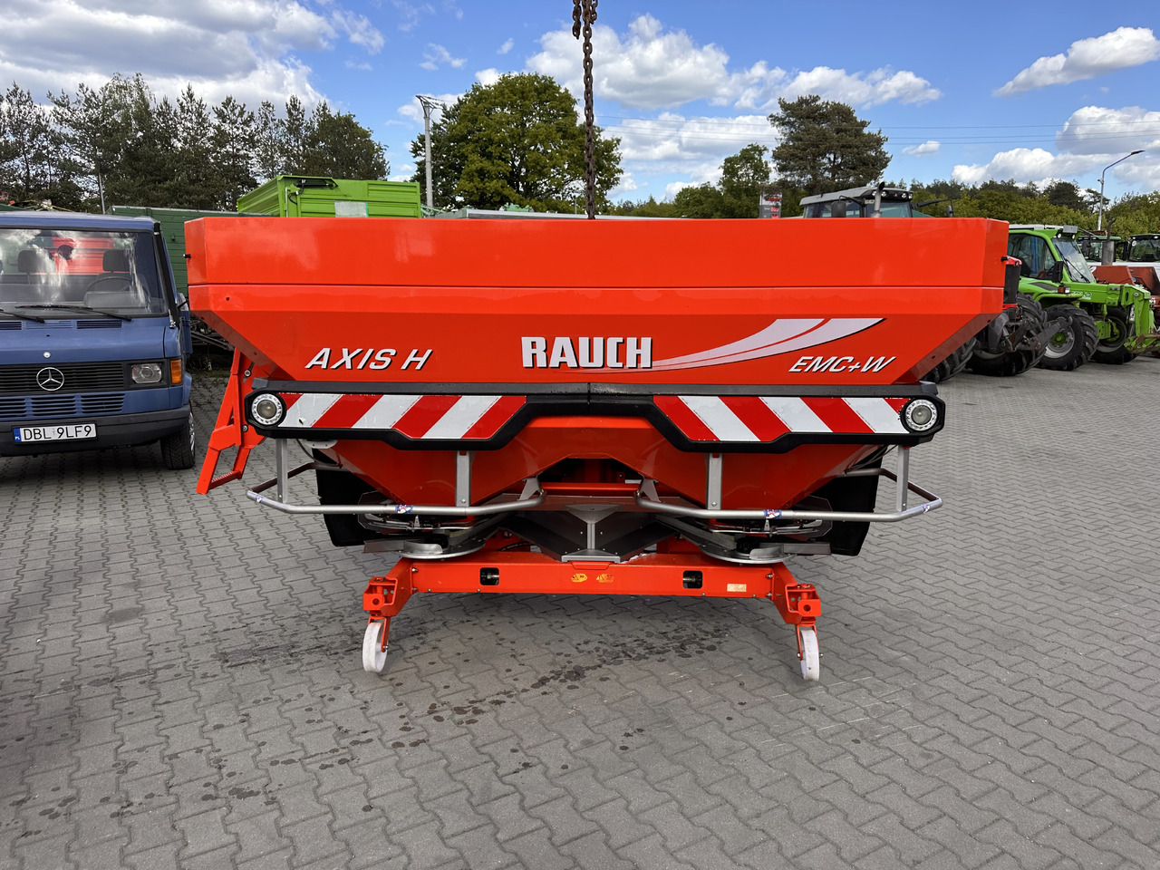 RAUCH AXIS-H 50.2 EMC+W VariSpread Dynamic GPS CCI 1200 IsoBus - Gjødselspreder: bilde 1 RAUCH AXIS-H 50.2 EMC+W VariSpread Dynamic GPS CCI 1200 IsoBus - Gjødselspreder: bilde 1