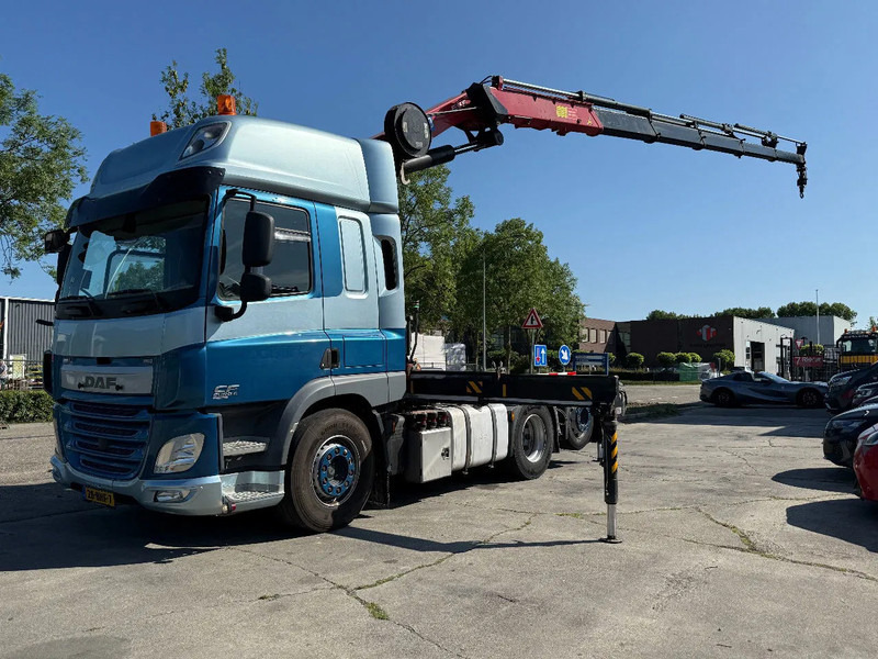 DAF CF 440 6X2 EURO 6 + HMF 3220-K5 REMOTE 5E & 6E FUNCTIE - Kranbil: bilde 1 DAF CF 440 6X2 EURO 6 + HMF 3220-K5 REMOTE 5E & 6E FUNCTIE - Kranbil: bilde 1