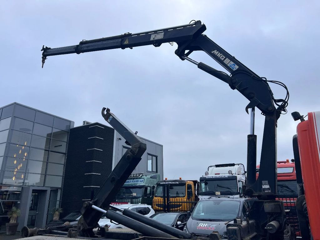 DAF CF 85.380 6X2 + MKG 141 A2 CRANE + 20 TON HOOKLI - Kranbil: bilde 5 DAF CF 85.380 6X2 + MKG 141 A2 CRANE + 20 TON HOOKLI - Kranbil: bilde 5