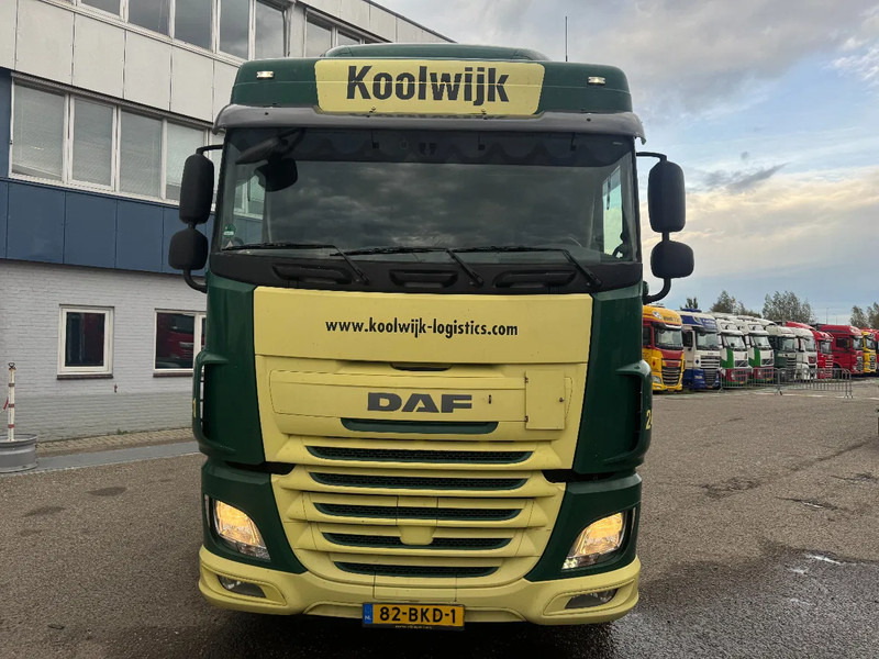 DAF XF 510 8X2 EURO 6 RETARDER TÜV TILL 08-2026 - Container-transport/ Vekselflak lastebil: bilde 2 DAF XF 510 8X2 EURO 6 RETARDER TÜV TILL 08-2026 - Container-transport/ Vekselflak lastebil: bilde 2