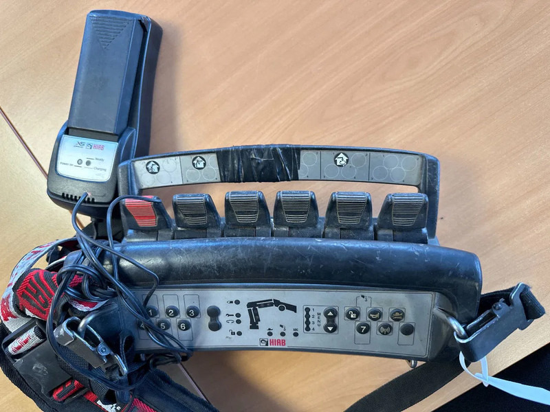 Fruehauf MET HIAB 122E-3 REMOTE CONTROLE, 2014 - Åpen semitrailer: bilde 4 Fruehauf MET HIAB 122E-3 REMOTE CONTROLE, 2014 - Åpen semitrailer: bilde 4