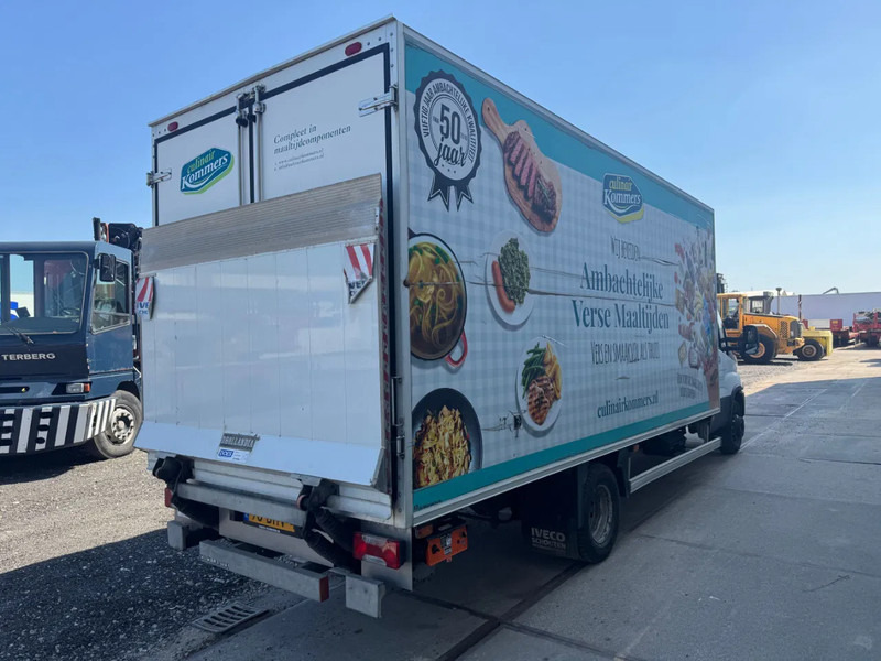 Iveco Daily 70 180pk 4X2 EURO 6 CARRIER COOLER DHOLLANDIA LIFT - Lastebil med kjøl: bilde 4 Iveco Daily 70 180pk 4X2 EURO 6 CARRIER COOLER DHOLLANDIA LIFT - Lastebil med kjøl: bilde 4