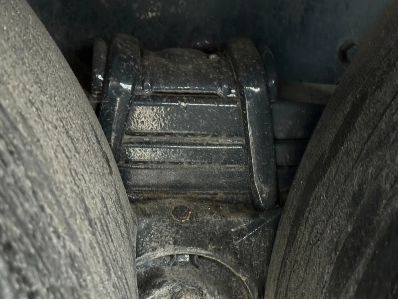 Iveco Trakker 360 6X4 EURO 6 + PALFINGER PK20001K + REMOTE CONTROL - Kranbil: bilde 5 Iveco Trakker 360 6X4 EURO 6 + PALFINGER PK20001K + REMOTE CONTROL - Kranbil: bilde 5