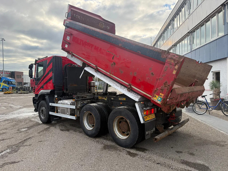 Iveco Trakker 500 6X4 EURO 6 + RETARDER - FULL STEEL SUSP. - BIG AXLES - Tippbil: bilde 5 Iveco Trakker 500 6X4 EURO 6 + RETARDER - FULL STEEL SUSP. - BIG AXLES - Tippbil: bilde 5