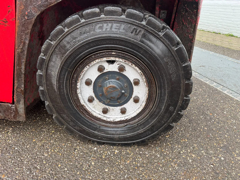 Dieseltruck Kalmar DCF 80-9 8000 KG 2 STAGE MAST FORK POSITIONER DIESEL: bilde 17