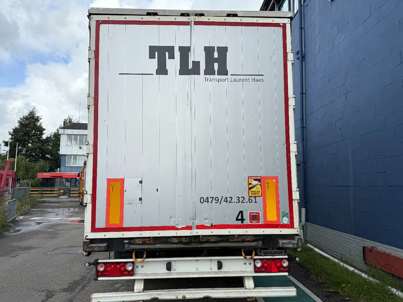 Kässbohrer XS - 3 AXLE - SAF + SLIDING ROOF - DISC BRAKES - Gardintrailer: bilde 5 Kässbohrer XS - 3 AXLE - SAF + SLIDING ROOF - DISC BRAKES - Gardintrailer: bilde 5