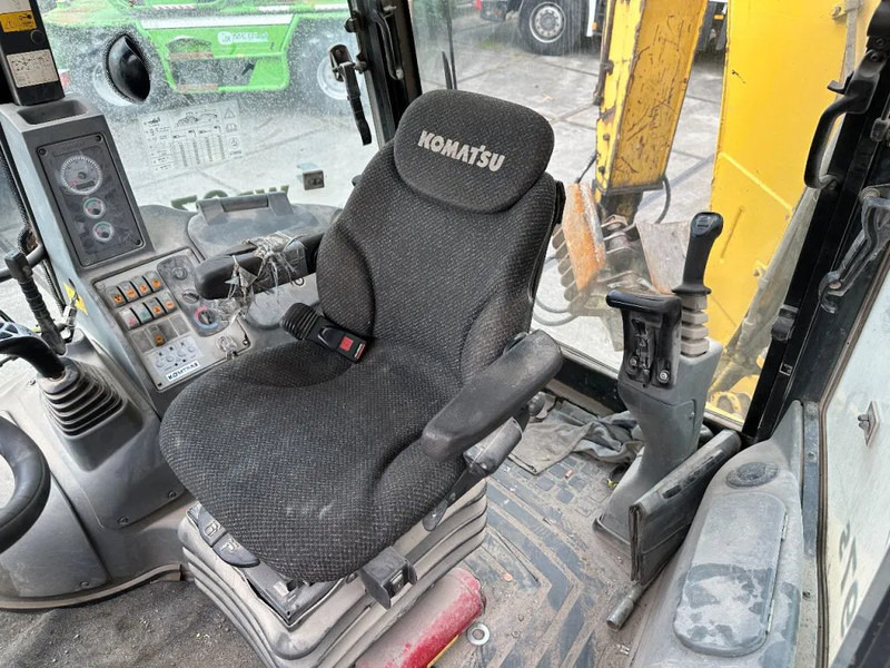 Traktorgraver Komatsu WB97S-5E0: bilde 12 Traktorgraver Komatsu WB97S-5E0: bilde 12