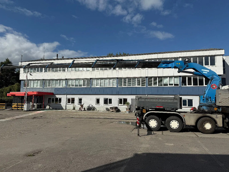 MAN 33.463 33-463 8x4 met 62 effer kraan 6x uitschuifbaar - Kranbil: bilde 3 MAN 33.463 33-463 8x4 met 62 effer kraan 6x uitschuifbaar - Kranbil: bilde 3