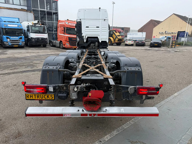 MAN TGX 35.580 8X4 EURO 6 + STEERING AXLE - Chassis lastebil: bilde 5 MAN TGX 35.580 8X4 EURO 6 + STEERING AXLE - Chassis lastebil: bilde 5