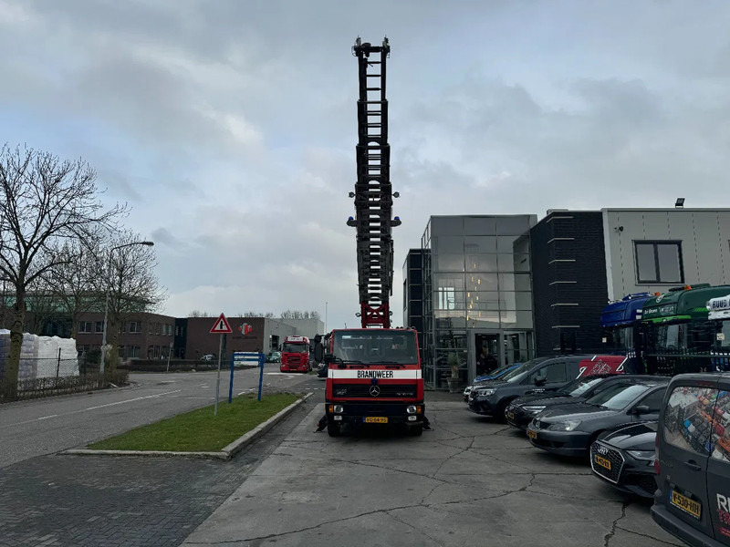 Mercedes-Benz 1120 OF MAGIRUS 24 METER + KORF + SLANGS - Brannbil: bilde 2 Mercedes-Benz 1120 OF MAGIRUS 24 METER + KORF + SLANGS - Brannbil: bilde 2