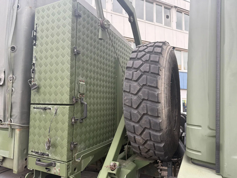 Mercedes-Benz ATEGO 1018 A 4X4 ONLY 63965 KM - Kapellbil: bilde 4 Mercedes-Benz ATEGO 1018 A 4X4 ONLY 63965 KM - Kapellbil: bilde 4