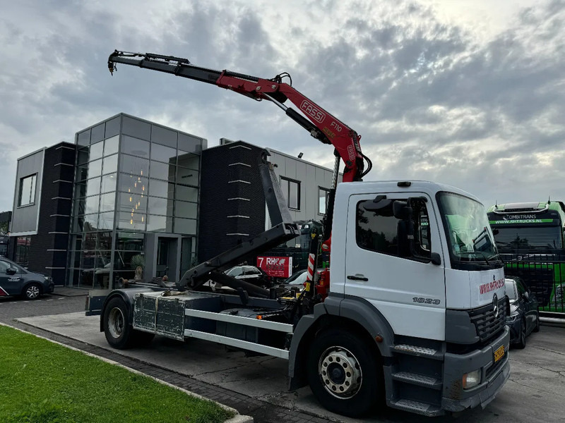 Mercedes-Benz LS 1923 ATEGO + 2011 FASSI F110 + 2011 VDS HOOKLIFT - Krokbil, Kranbil: bilde 3 Mercedes-Benz LS 1923 ATEGO + 2011 FASSI F110 + 2011 VDS HOOKLIFT - Krokbil, Kranbil: bilde 3