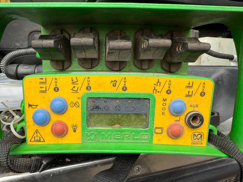 Merlo ROTO40.26MCSS, AFSTANDBEDIENING,MANBAK PALLETVORKEN HIJS JIB EN LIER - Laster: bilde 5 Merlo ROTO40.26MCSS, AFSTANDBEDIENING,MANBAK PALLETVORKEN HIJS JIB EN LIER - Laster: bilde 5