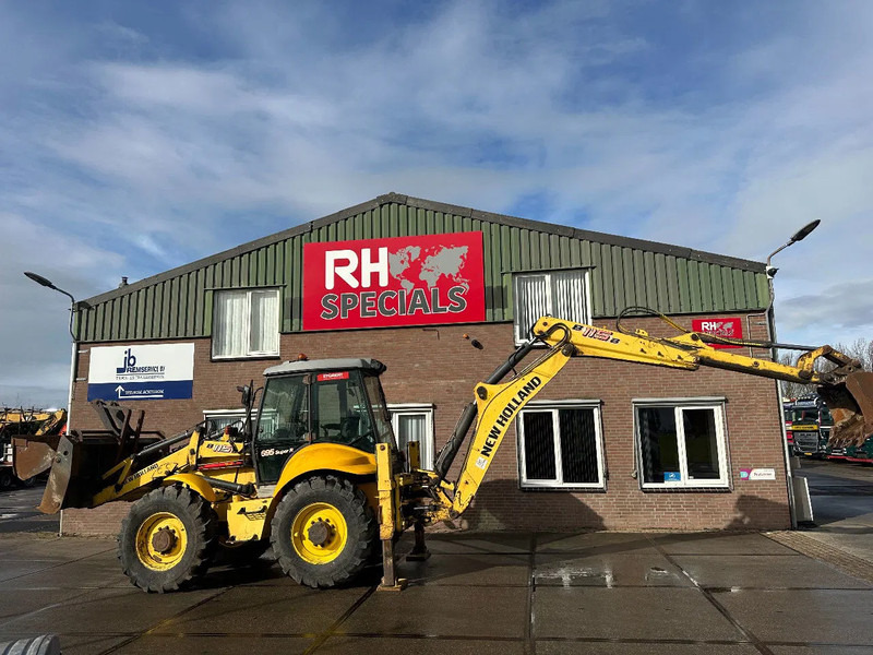 New Holland LB115B, CE, 240 MM MULTI PURPOSE LOADER BUCKET, 800 MM BACHOE DIGGING BUCKET, FLIP OVER FORKS, AIR CONDITIONER - Traktorgraver: bilde 2 New Holland LB115B, CE, 240 MM MULTI PURPOSE LOADER BUCKET, 800 MM BACHOE DIGGING BUCKET, FLIP OVER FORKS, AIR CONDITIONER - Traktorgraver: bilde 2