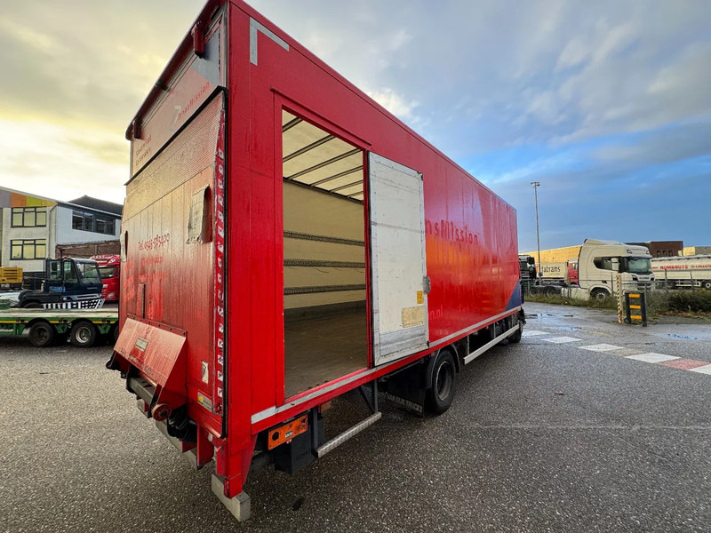 Renault D 14 4X2 EURO 6 3 SEATS TÜV TILL 10-2026 - Skapbil: bilde 5 Renault D 14 4X2 EURO 6 3 SEATS TÜV TILL 10-2026 - Skapbil: bilde 5