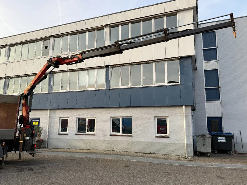 Scania G370 4X4 EURO 6 + 3-SIDE TIPPER + PALFINGER PK9002 + REMOTE - Tippbil, Kranbil: bilde 4 Scania G370 4X4 EURO 6 + 3-SIDE TIPPER + PALFINGER PK9002 + REMOTE - Tippbil, Kranbil: bilde 4