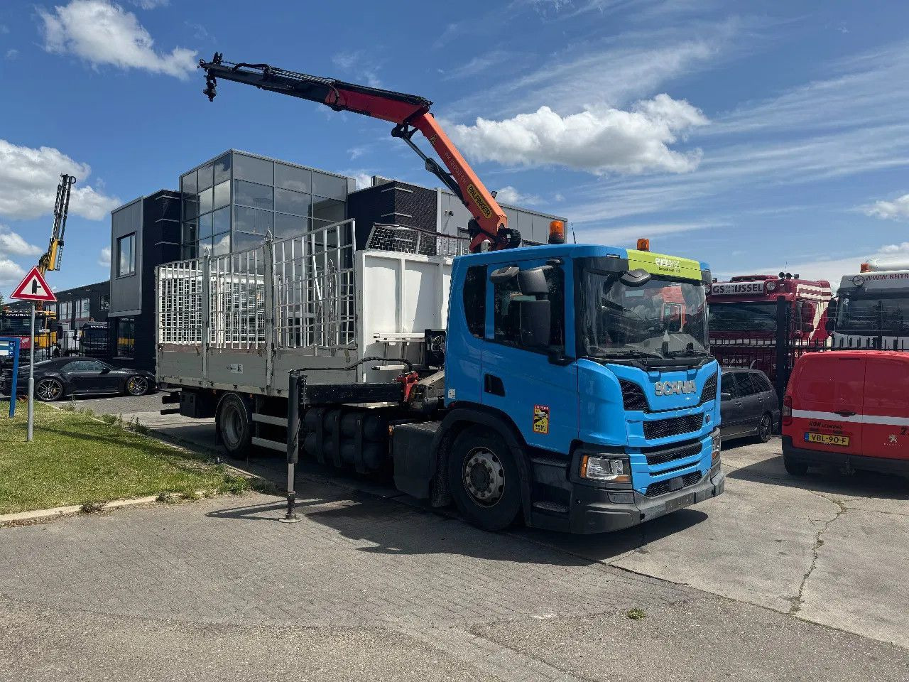Scania P280 4X2 EURO 6 PALFINGER PK12002 + REMOTE CONTR - Planbil, Kranbil: bilde 1 Scania P280 4X2 EURO 6 PALFINGER PK12002 + REMOTE CONTR - Planbil, Kranbil: bilde 1