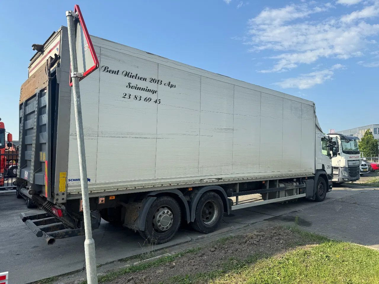 Scania P280 6X2 SCHMITZ BOX + ZEPRO 2000KG LIFT EURO 6 - Skapbil: bilde 5 Scania P280 6X2 SCHMITZ BOX + ZEPRO 2000KG LIFT EURO 6 - Skapbil: bilde 5