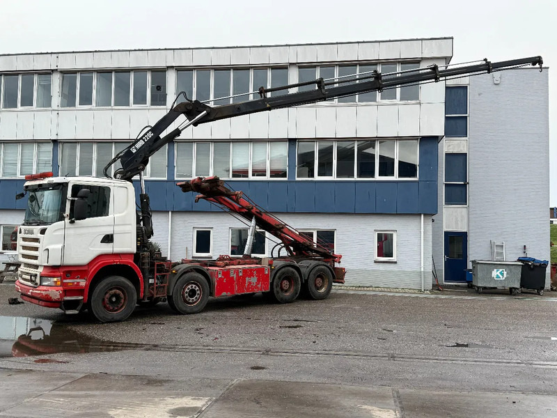 Scania R500 V8 8X4 + HIAB 220-5 + REMOTE + CABLELIFT - FULL STEEL SUSP. MANUAL GEAR. BIG AXLES - Lastebil med kabelsystem, Kranbil: bilde 2 Scania R500 V8 8X4 + HIAB 220-5 + REMOTE + CABLELIFT - FULL STEEL SUSP. MANUAL GEAR. BIG AXLES - Lastebil med kabelsystem, Kranbil: bilde 2