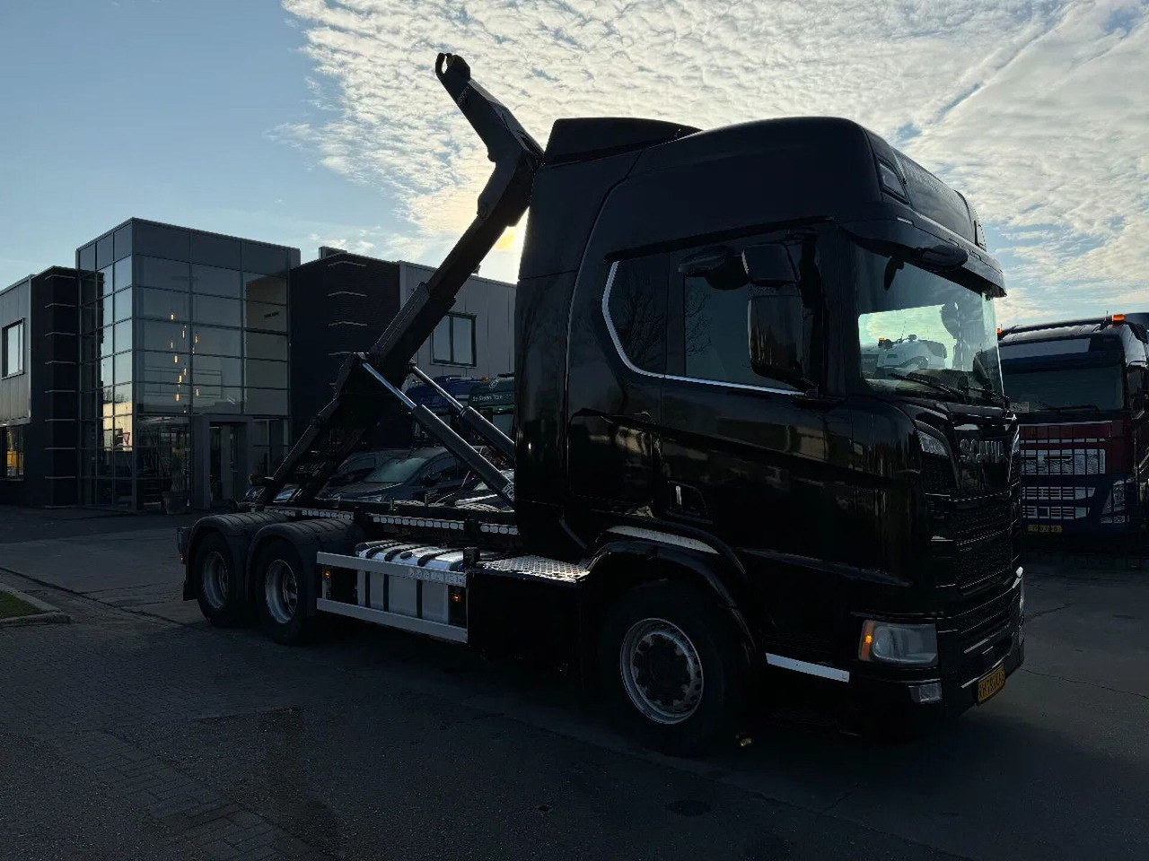 Scania R580 V8 NGS 6X2 EURO 6 VDL 20T HOOK - Krokbil: bilde 4 Scania R580 V8 NGS 6X2 EURO 6 VDL 20T HOOK - Krokbil: bilde 4