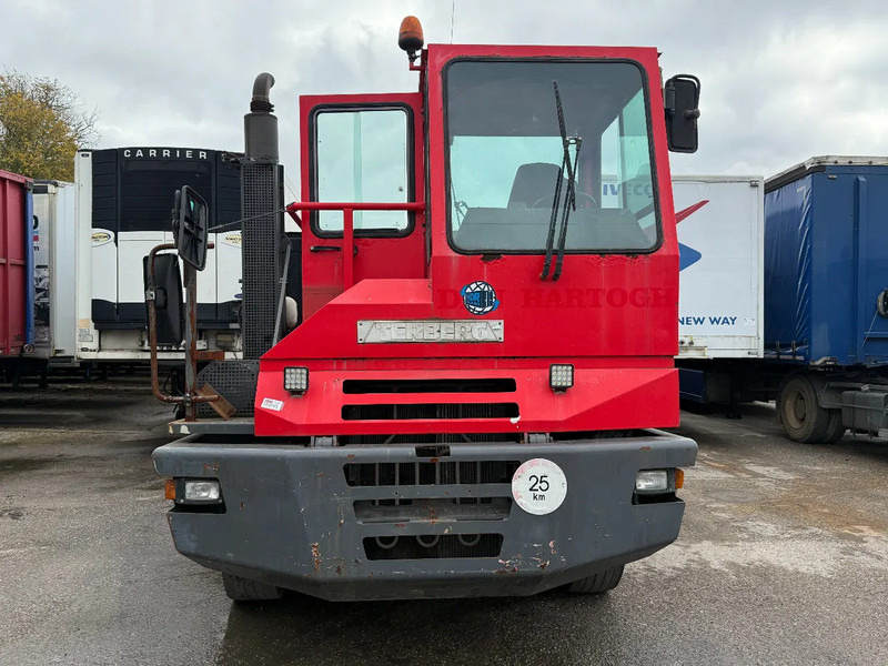 Terberg YT 180 4X2 - HUB REDUCTION + NL REGISTRATION! - Terminaltraktor: bilde 2 Terberg YT 180 4X2 - HUB REDUCTION + NL REGISTRATION! - Terminaltraktor: bilde 2