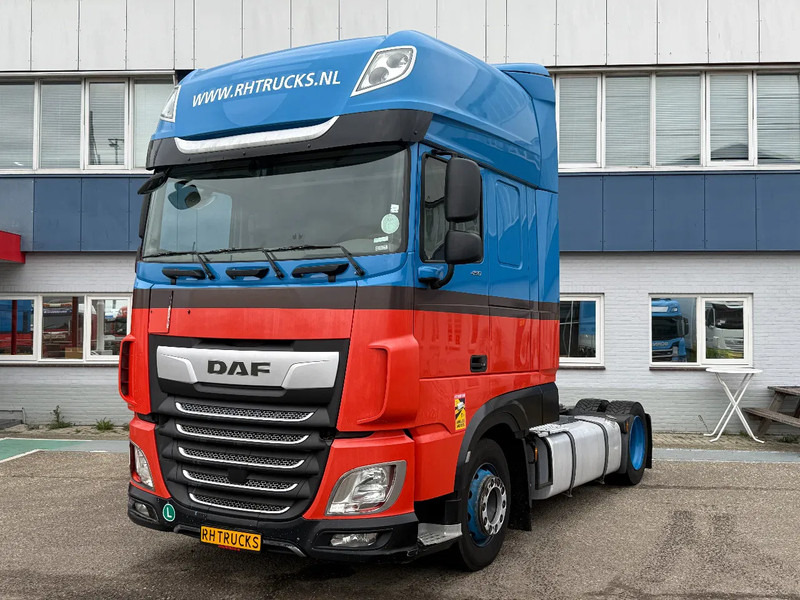 DAF XF 450 4X2 EURO 6 - MEGA - Trekkvogn: bilde 1 DAF XF 450 4X2 EURO 6 - MEGA - Trekkvogn: bilde 1