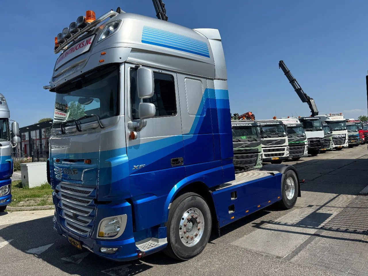 DAF XF 480 4X2 EURO 6 SKIRTS STANDKLIMA HYDRAULIC - Trekkvogn: bilde 2 DAF XF 480 4X2 EURO 6 SKIRTS STANDKLIMA HYDRAULIC - Trekkvogn: bilde 2