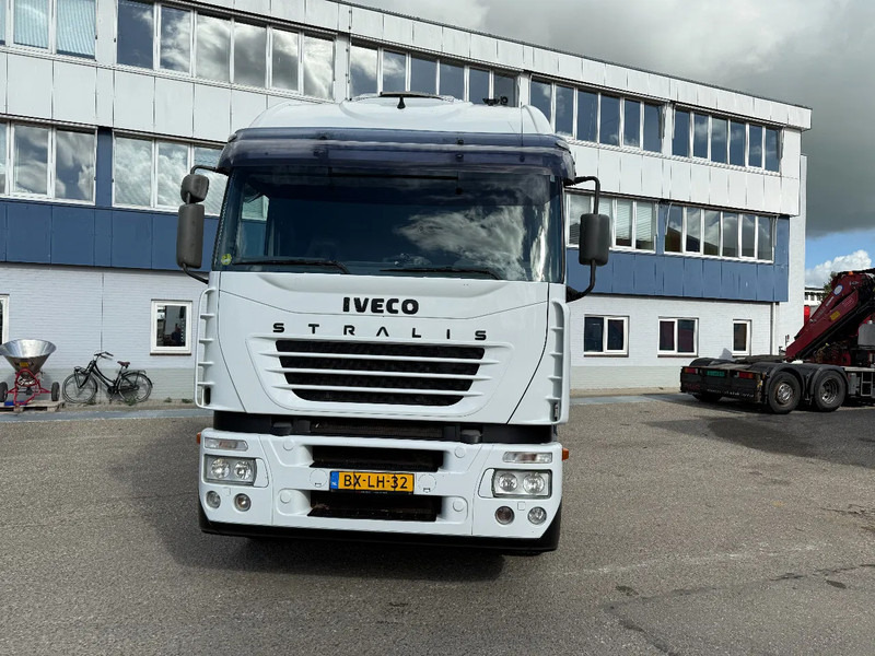 Iveco Stralis 440.43 440E43 EURO 3 MET RETARDER - Trekkvogn: bilde 4 Iveco Stralis 440.43 440E43 EURO 3 MET RETARDER - Trekkvogn: bilde 4