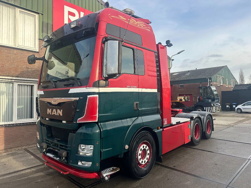 MAN TGX 33.560 6x4 160 TON, INTARDER - Trekkvogn: bilde 1 MAN TGX 33.560 6x4 160 TON, INTARDER - Trekkvogn: bilde 1