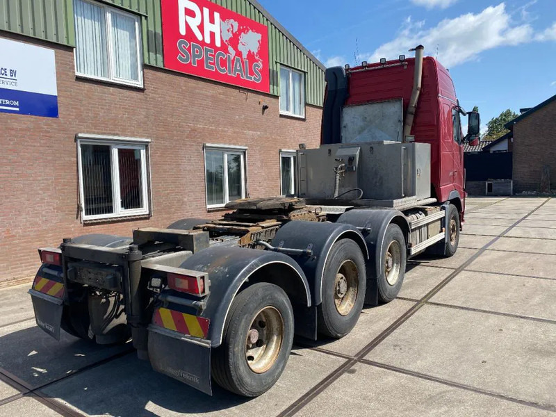 Volvo FH 16.700 FH16-700 8X4 140 TON FULL STEEL - Trekkvogn: bilde 5 Volvo FH 16.700 FH16-700 8X4 140 TON FULL STEEL - Trekkvogn: bilde 5