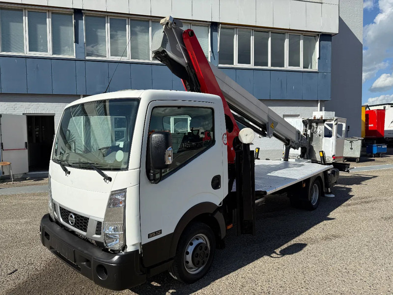 Nissan 35-12 PALFINGER HOOGWERKER 20 METER - Varebil: bilde 2 Nissan 35-12 PALFINGER HOOGWERKER 20 METER - Varebil: bilde 2