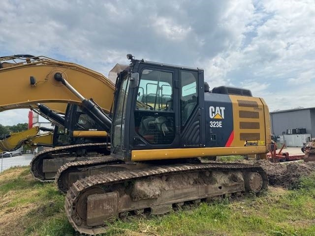 CAT 323 E - Beltegraver: bilde 1 CAT 323 E - Beltegraver: bilde 1