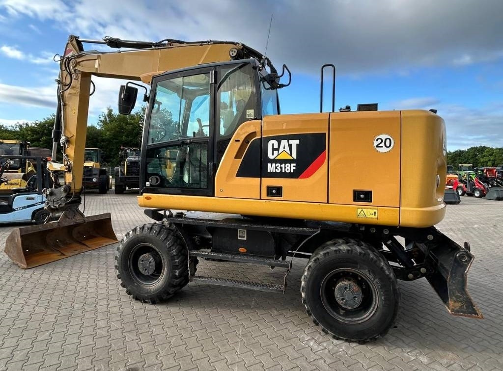 CAT M 318 F - Hjulgraver: bilde 4 CAT M 318 F - Hjulgraver: bilde 4