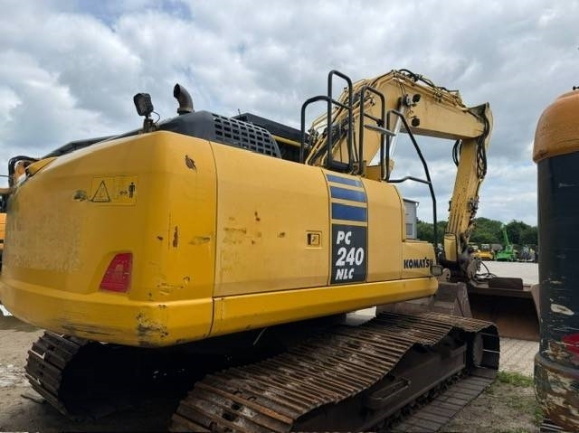 Komatsu PC 240 NLC-10 - Beltegraver: bilde 2 Komatsu PC 240 NLC-10 - Beltegraver: bilde 2