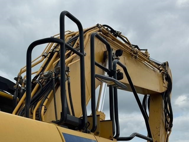 Komatsu PC 240 NLC-10 - Beltegraver: bilde 5 Komatsu PC 240 NLC-10 - Beltegraver: bilde 5