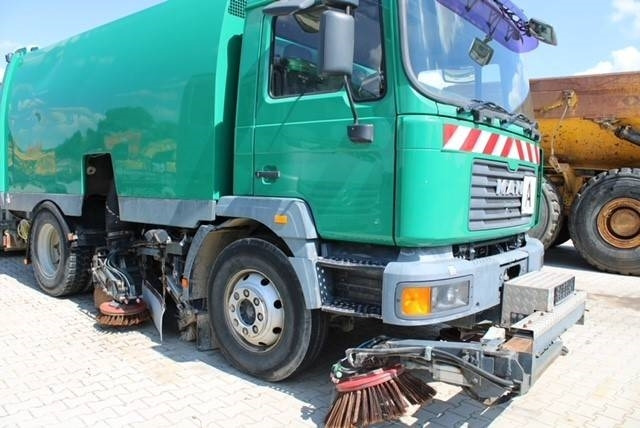 Feiebil MAN M 2000: bilde 9