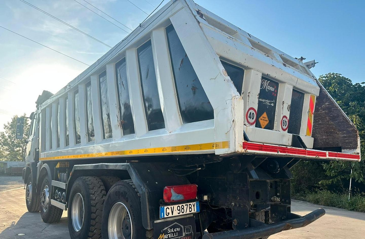 Astra HD8 84 4 assi ribaltabile EURO 5 - Tippbil: bilde 4 Astra HD8 84 4 assi ribaltabile EURO 5 - Tippbil: bilde 4