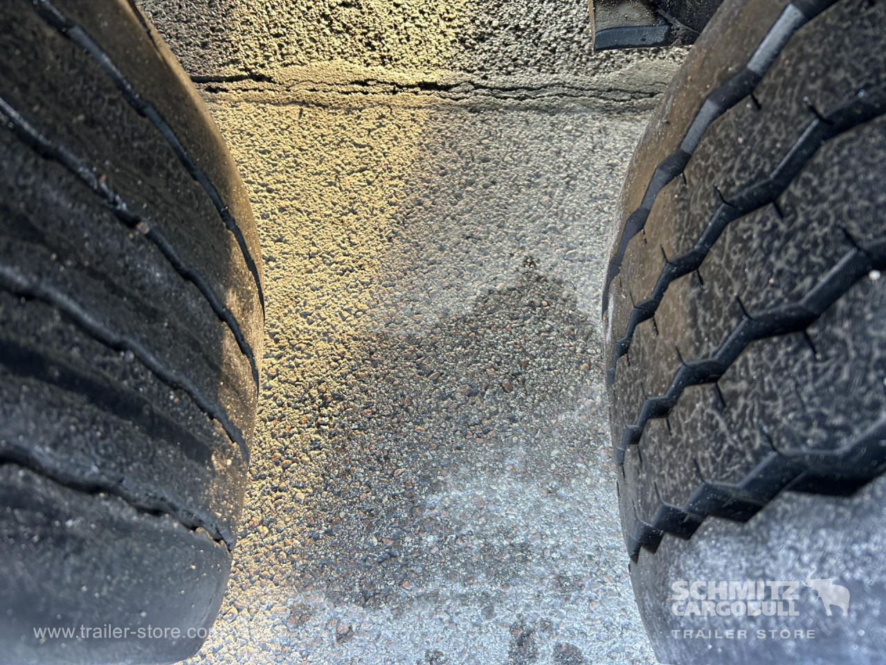 SCHMITZ Reefer Standard Double deck - Isotermisk semitrailer: bilde 3 SCHMITZ Reefer Standard Double deck - Isotermisk semitrailer: bilde 3