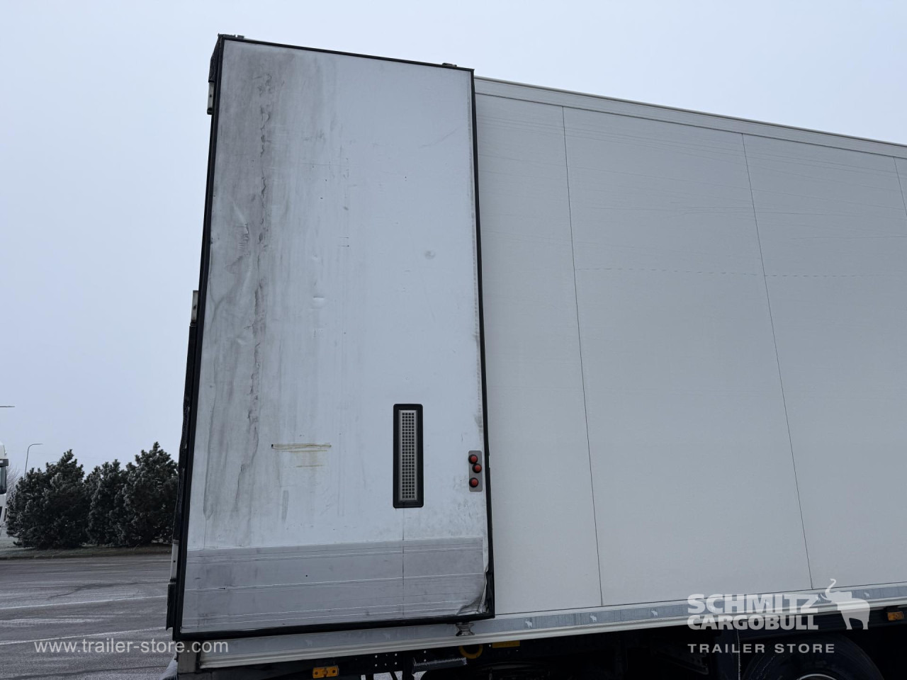 SCHMITZ Reefer Standard - Isotermisk semitrailer: bilde 2 SCHMITZ Reefer Standard - Isotermisk semitrailer: bilde 2