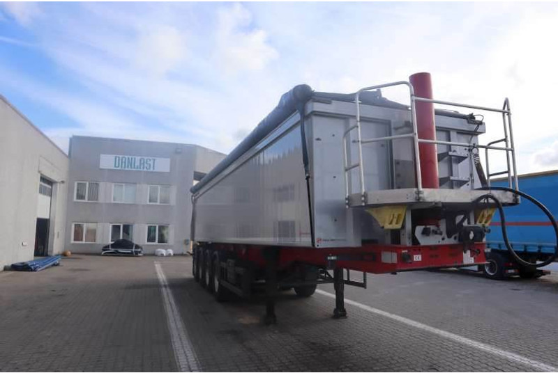 Langendorf 4-axle Tipper/Kipper/Tiptrailer 35 m³ - Tippsemi: bilde 2 Langendorf 4-axle Tipper/Kipper/Tiptrailer 35 m³ - Tippsemi: bilde 2
