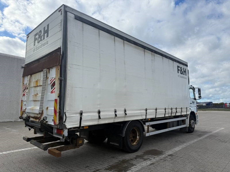 Mercedes-Benz Truck / Lastkraftwagen / Lastbil - Kapellbil: bilde 3 Mercedes-Benz Truck / Lastkraftwagen / Lastbil - Kapellbil: bilde 3