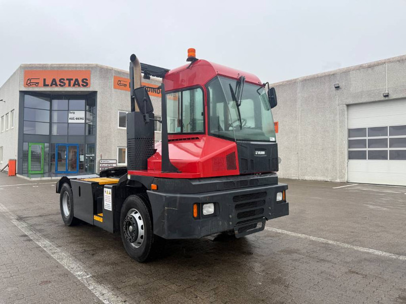 Kalmar Terminal tractor / Terminal-Zugmaschine / - Trekkvogn: bilde 1 Kalmar Terminal tractor / Terminal-Zugmaschine / - Trekkvogn: bilde 1