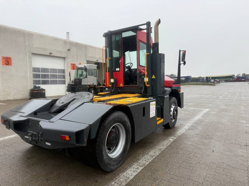 Kalmar Terminal tractor / Terminal-Zugmaschine / - Trekkvogn: bilde 3 Kalmar Terminal tractor / Terminal-Zugmaschine / - Trekkvogn: bilde 3