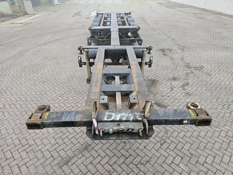 Broshuis MFCC Multi - Lifting axle - 2x20FT / 40FTHC / 45FTHC - Container-transport/ Vekselflak semitrailer: bilde 2 Broshuis MFCC Multi - Lifting axle - 2x20FT / 40FTHC / 45FTHC - Container-transport/ Vekselflak semitrailer: bilde 2